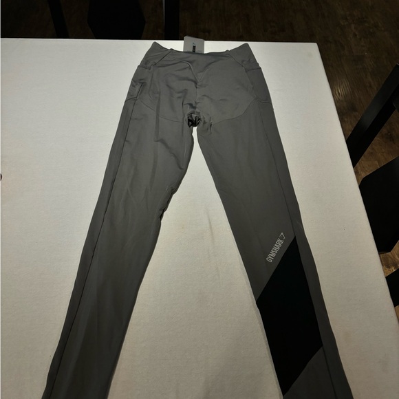 new gym shark leggings small - Picture 3 of 4